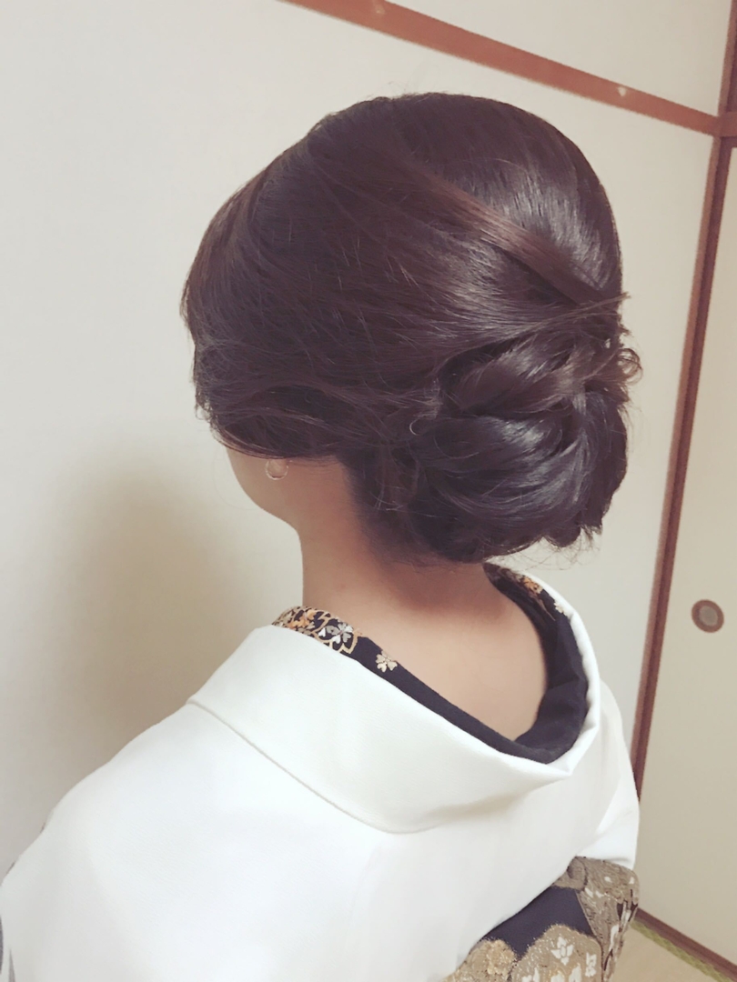 Moriyama Mamiさんのヘアスタイル 『卒業式 ママにもオススメ・』 , tredina