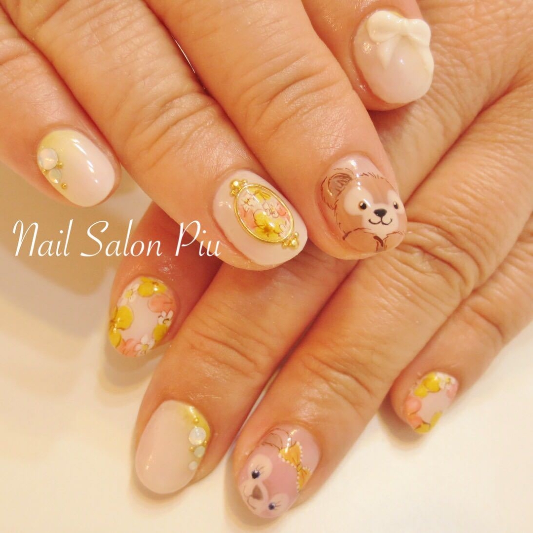 Nail Salon Piuのネイルデザイン キャラネイル ダッフィー シェリーメイ Tredina