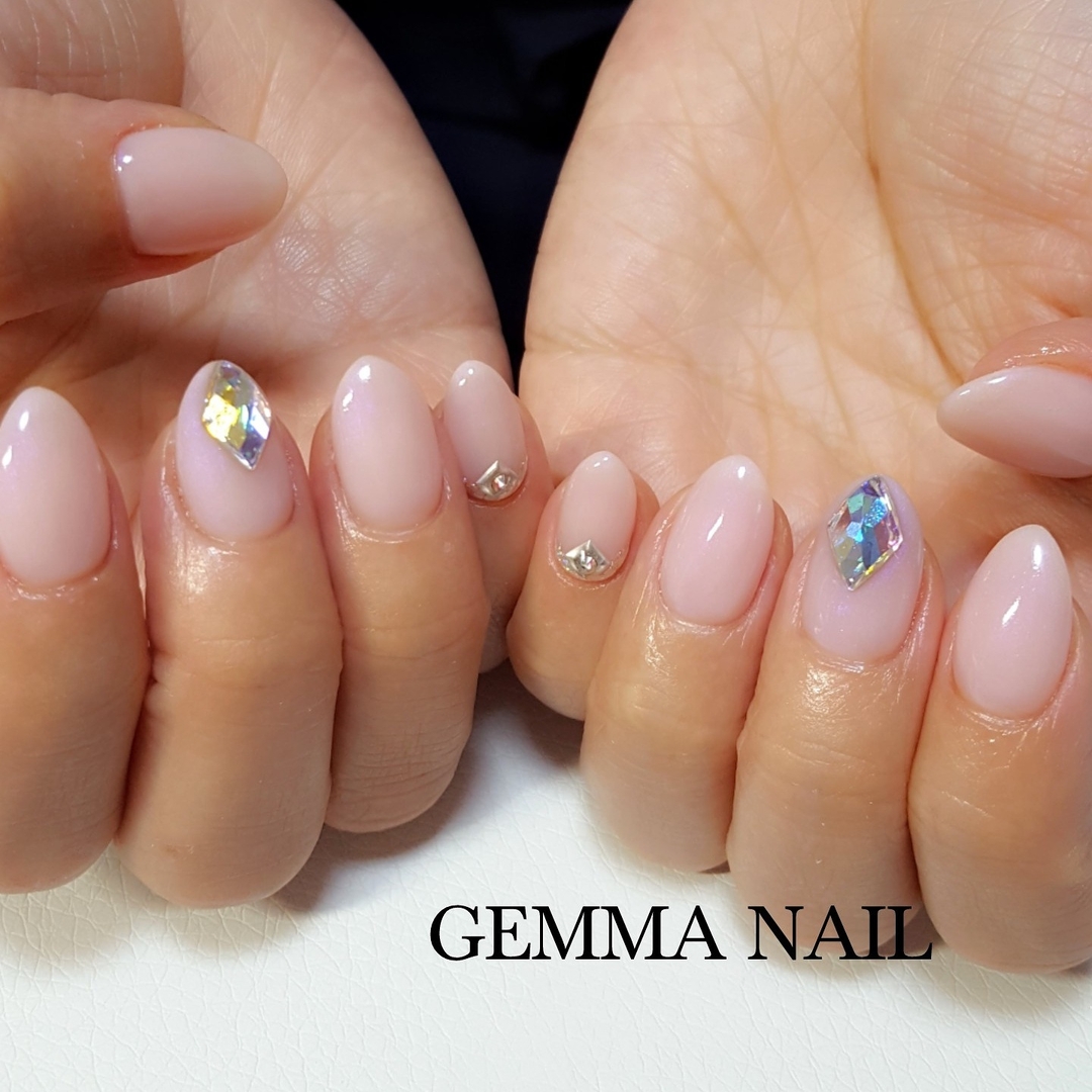 六本木ネイルサロン Gemma Nail のネイルデザイン キラキラネイル 六本木ネイルサロン ネイル深夜渋谷 Tredina