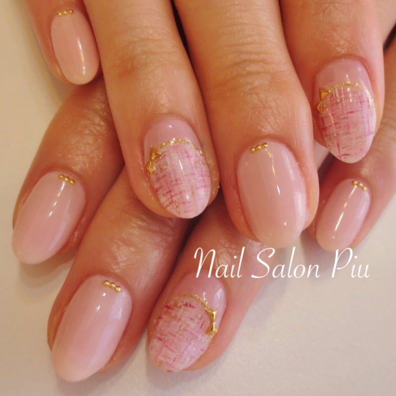Nail Salon Piuのネイルデザイン 秋ネイル 冬ネイル ツイード Tredina