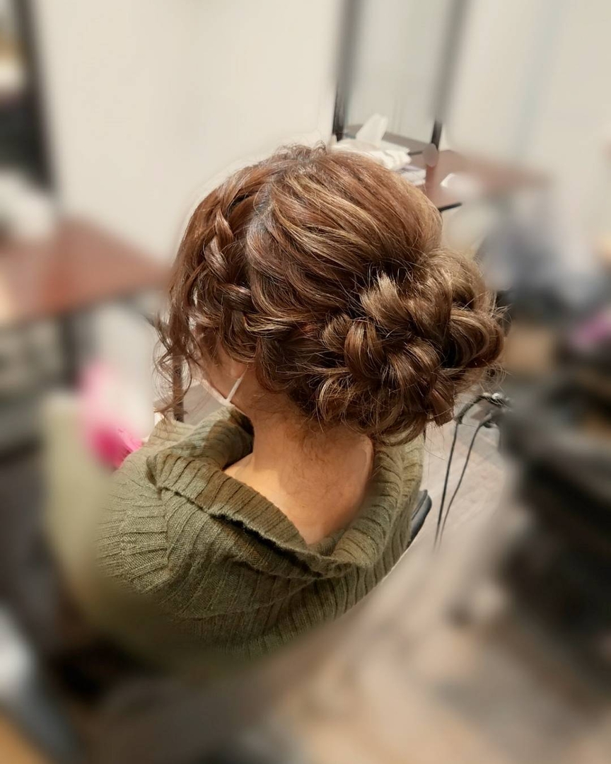 平原さんのヘアスタイルの写真。テーマは『宮崎市ヘアセット、