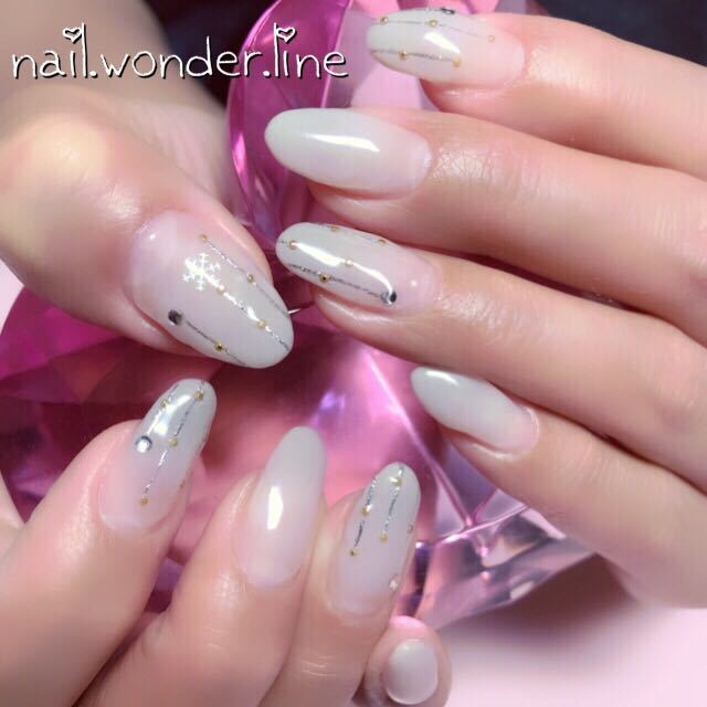 nail,wonder,lineさんのネイルデザインの写真。テーマは『ハンド