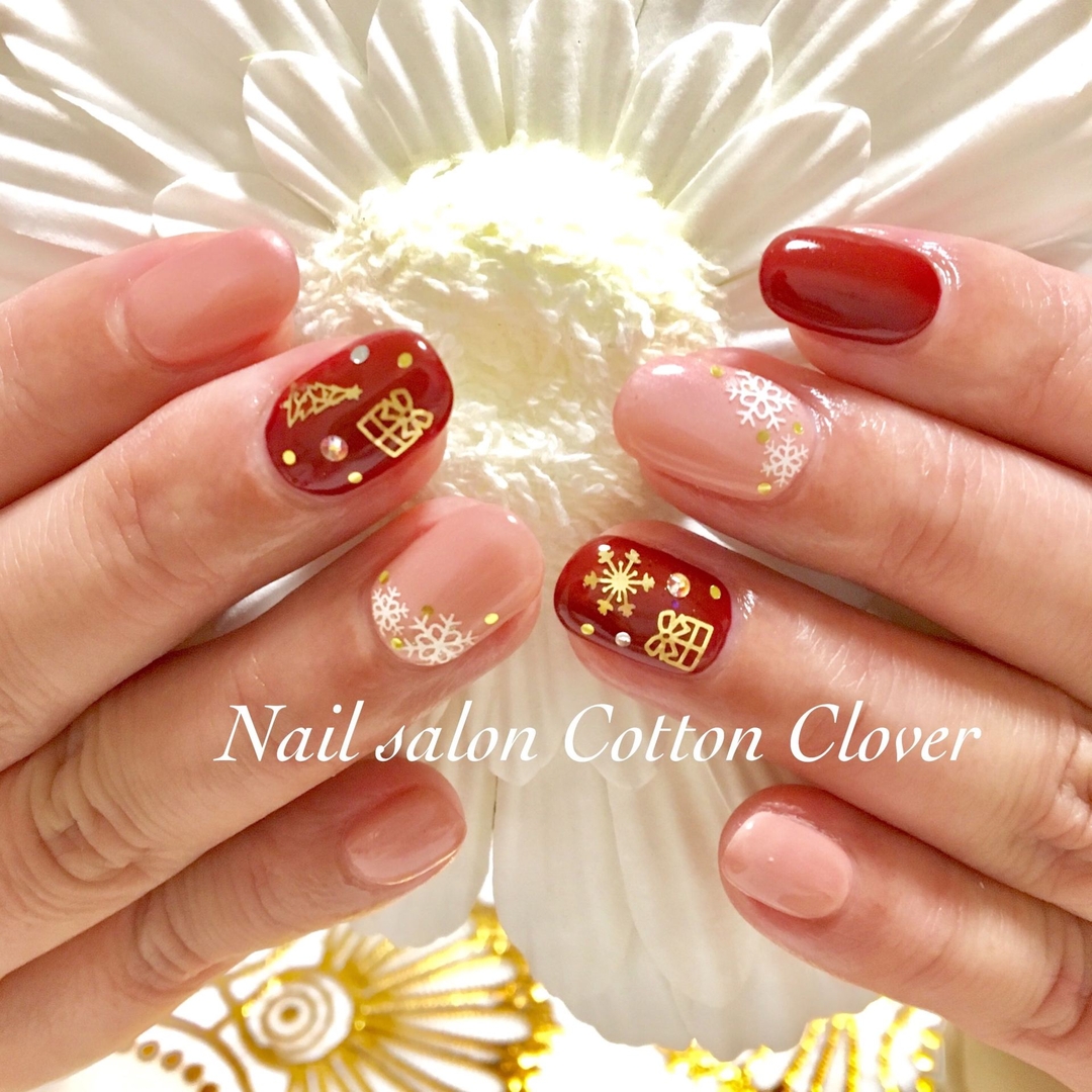 Nail Salon Cotton Cloverのネイルデザイン 冬ネイル 大人可愛い クリスマスネイル Tredina