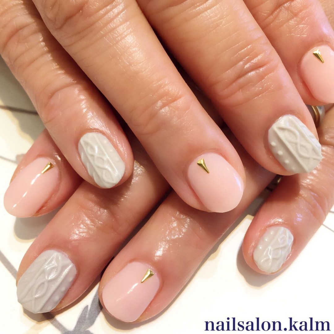 Nailsalon Kalmのネイルデザイン ネイル ニットネイル ニット Tredina