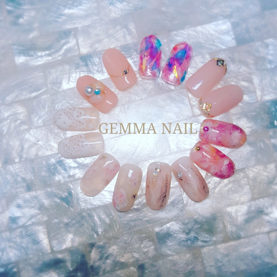 六本木ネイルサロン Gemma Nail のネイルデザイン 春ネイル 深夜