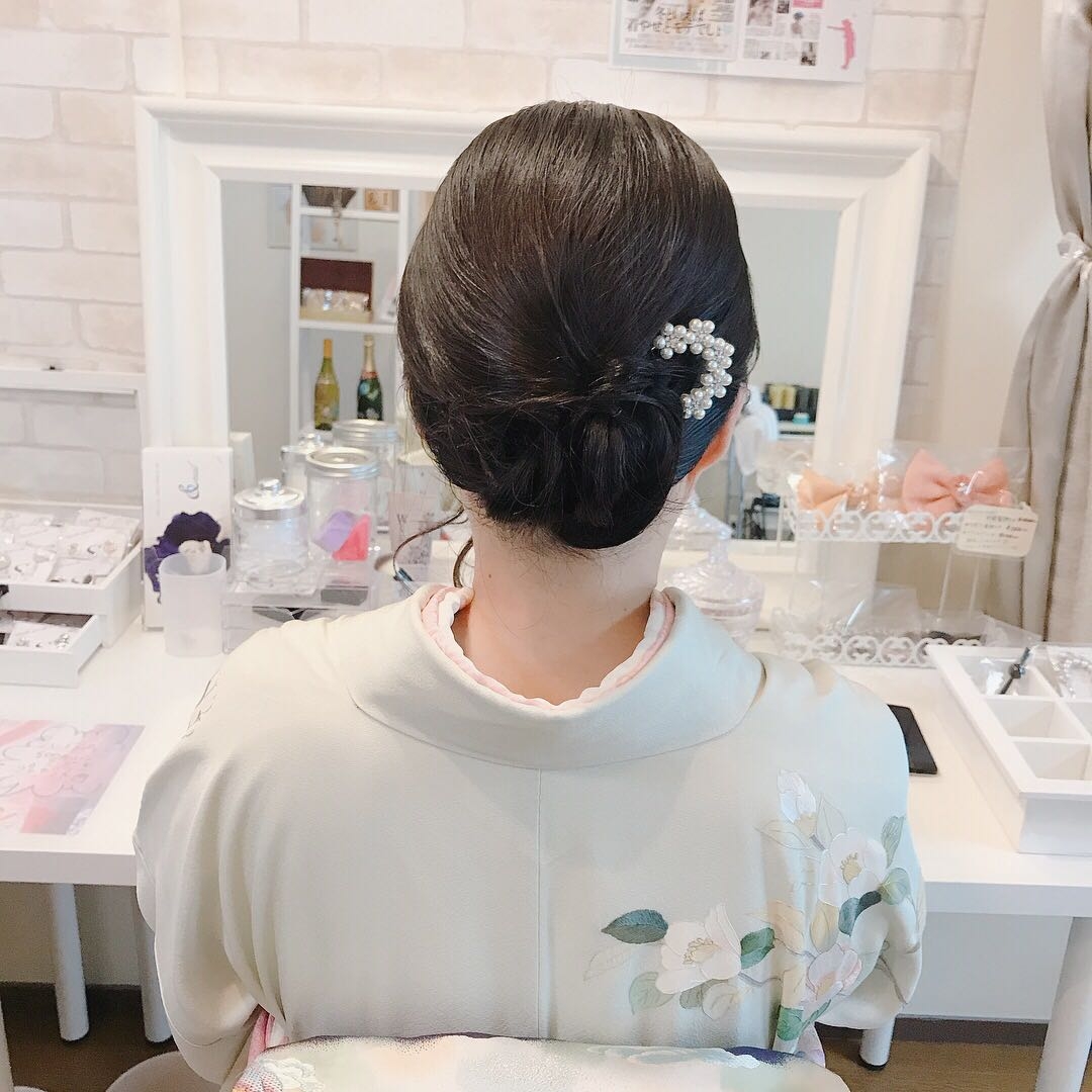 Moriyama Mamiのヘアスタイル ヘアアレンジ アップスタイル 結婚式