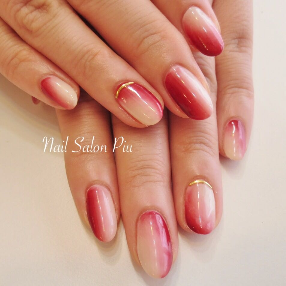 Nail Salon Piuのスナップ 秋ネイル グラデーション 大人ネイル Tredina