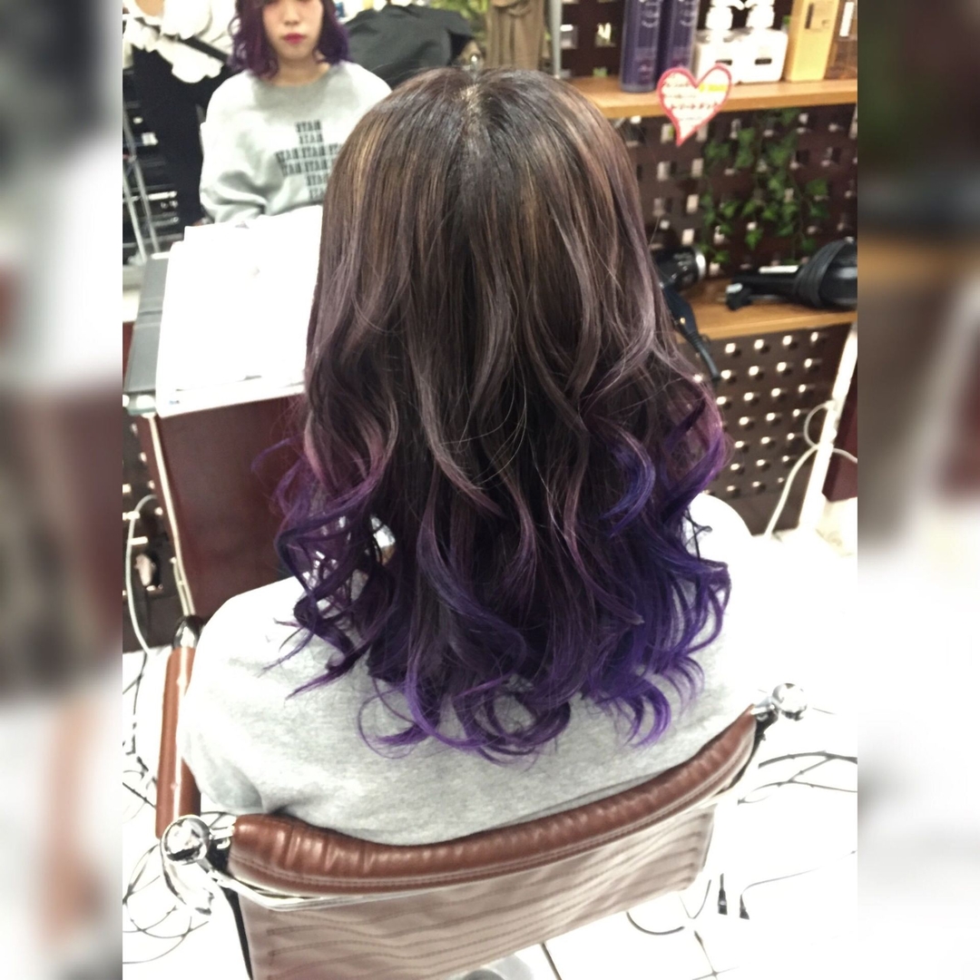 アイリのヘアスタイル パープル グラデーション 原宿系 Tredina