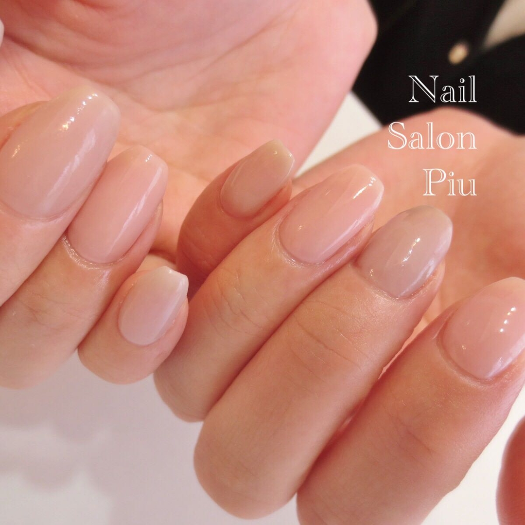 Nail Salon Piuのスナップ オフィスネイル ワンカラー シンプルネイル Tredina