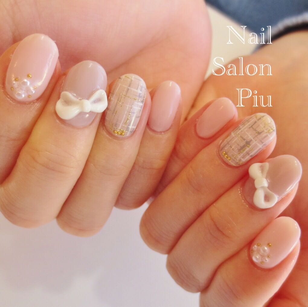 Nail Salon Piuのネイルデザイン ネイル リボンネイル ツイードネイル Tredina Nail Salon Piuのネイルデザイン ネイル リボンネイル ツイードネイル Tredina