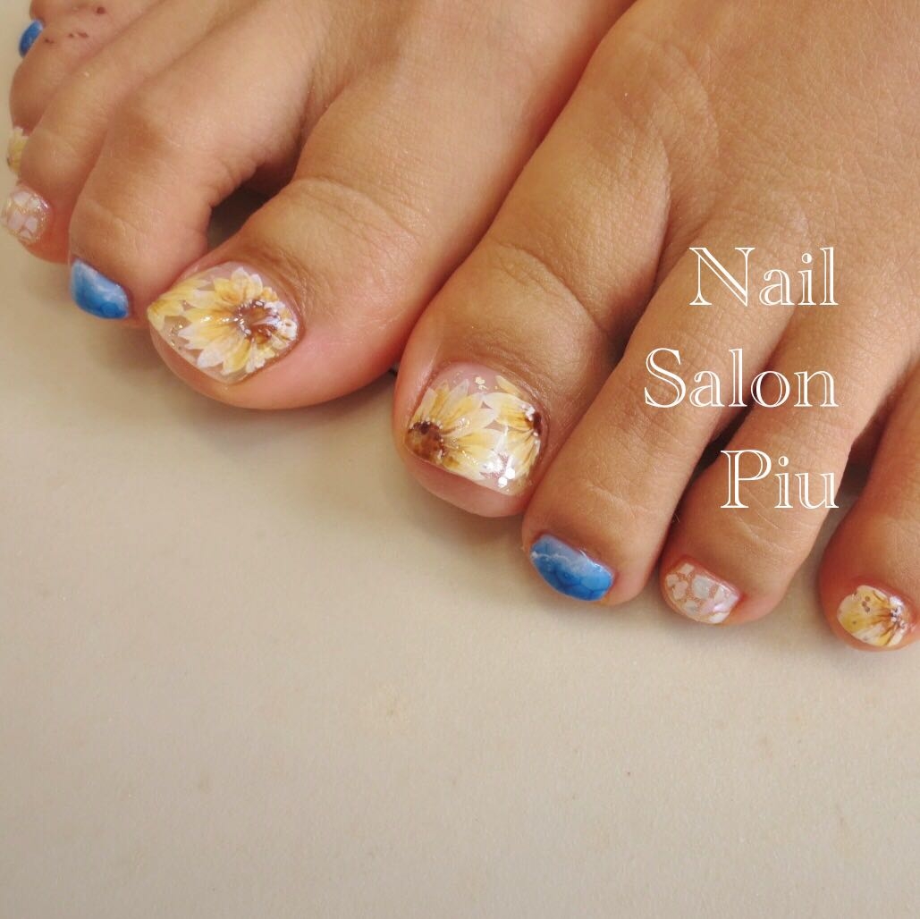 Nail Salon Piuのネイルデザイン ネイル 夏ネイル フットネイル Tredina