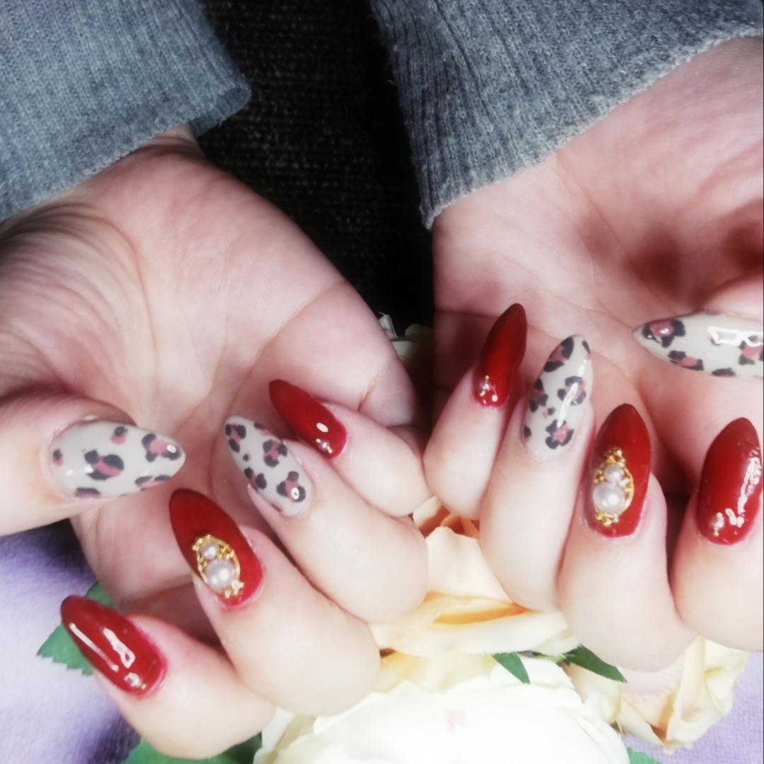 Sachi S Nailのネイルデザイン ネイル 赤ネイル ジェルネイル Tredina