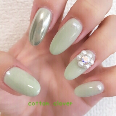 Nail Salon Cotton Cloverさんのネイルデザイン ペイントフラワー