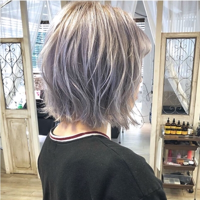 ぜいたくヘアカラー グレー ショート 最高のヘアスタイルのアイデア